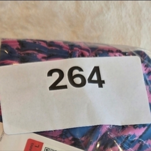 Nike One Kids' Training Shorts - Pink & Blue Animal Print - Size Large Dri-Fit - Picture 10 of 10